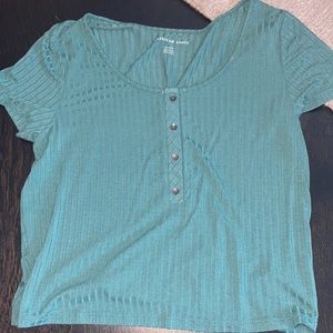 american eagle t shirt in perfect condition